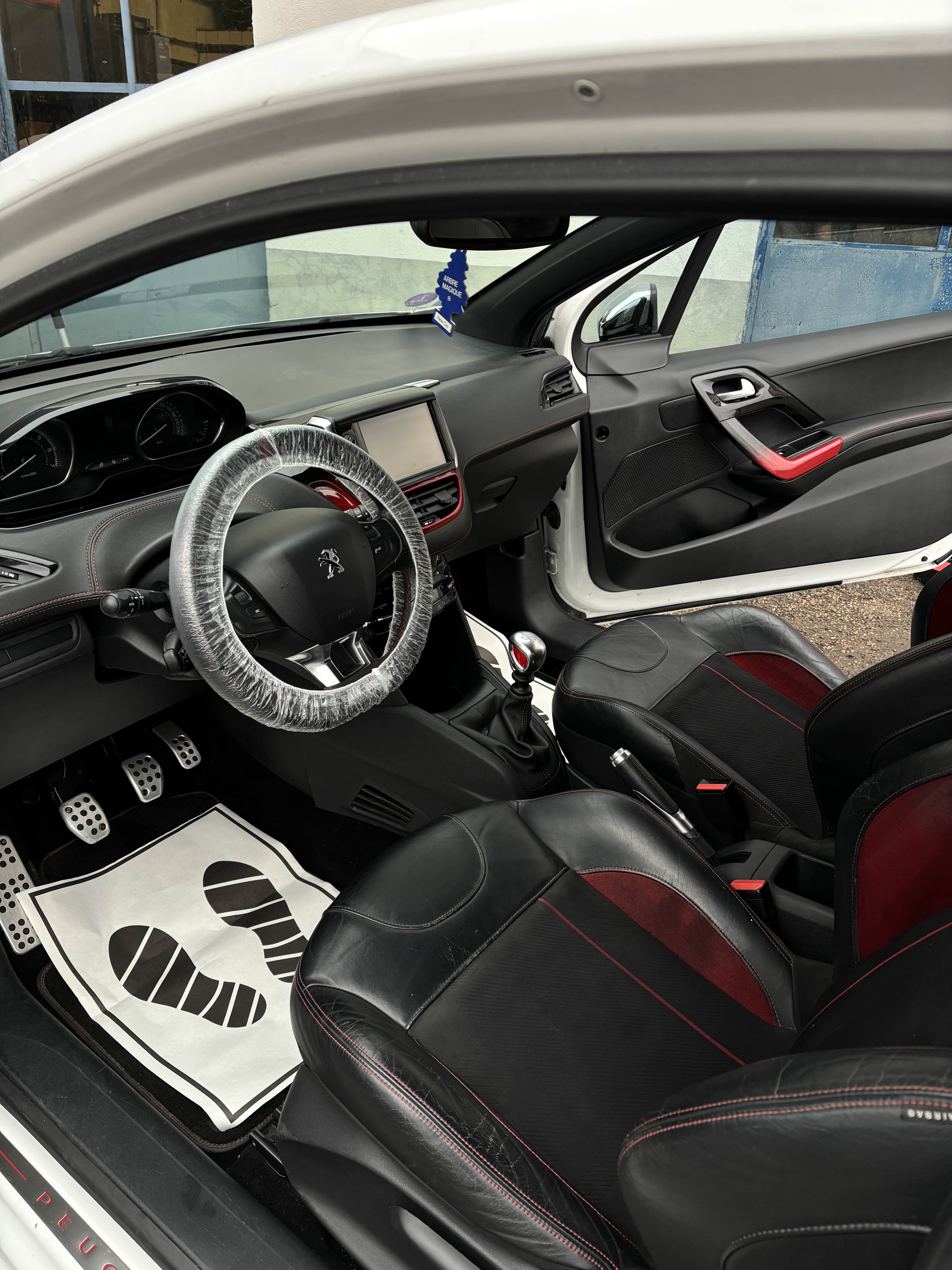 🧼 Lavage Intérieur Standard – 89 €